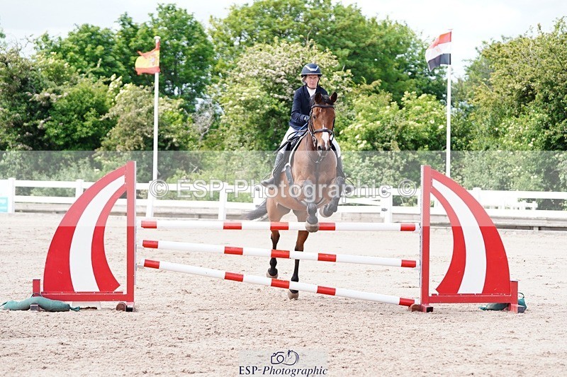 250525-113910-09264 - Cls 33 A&B Snr Disc & 1.00m Open