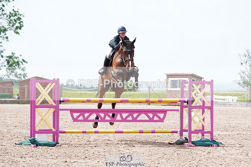 250523-123000-01472 - Cls 03 Snr Fox 1st Rnd