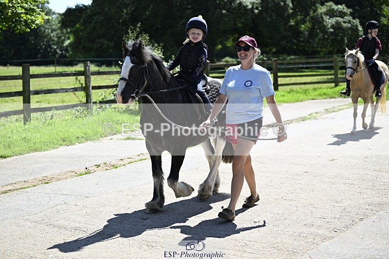 240728B-141719-00487 - Theo and Gemma's Groups Indoor