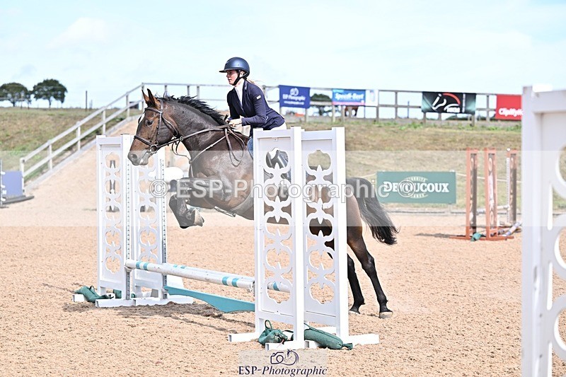250826-151746-00079 - Clear Round and 60cm