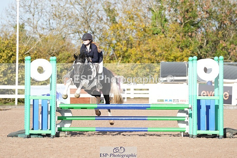 251025-110148-00105 - Cls 5 Pony British Novice and 80cm