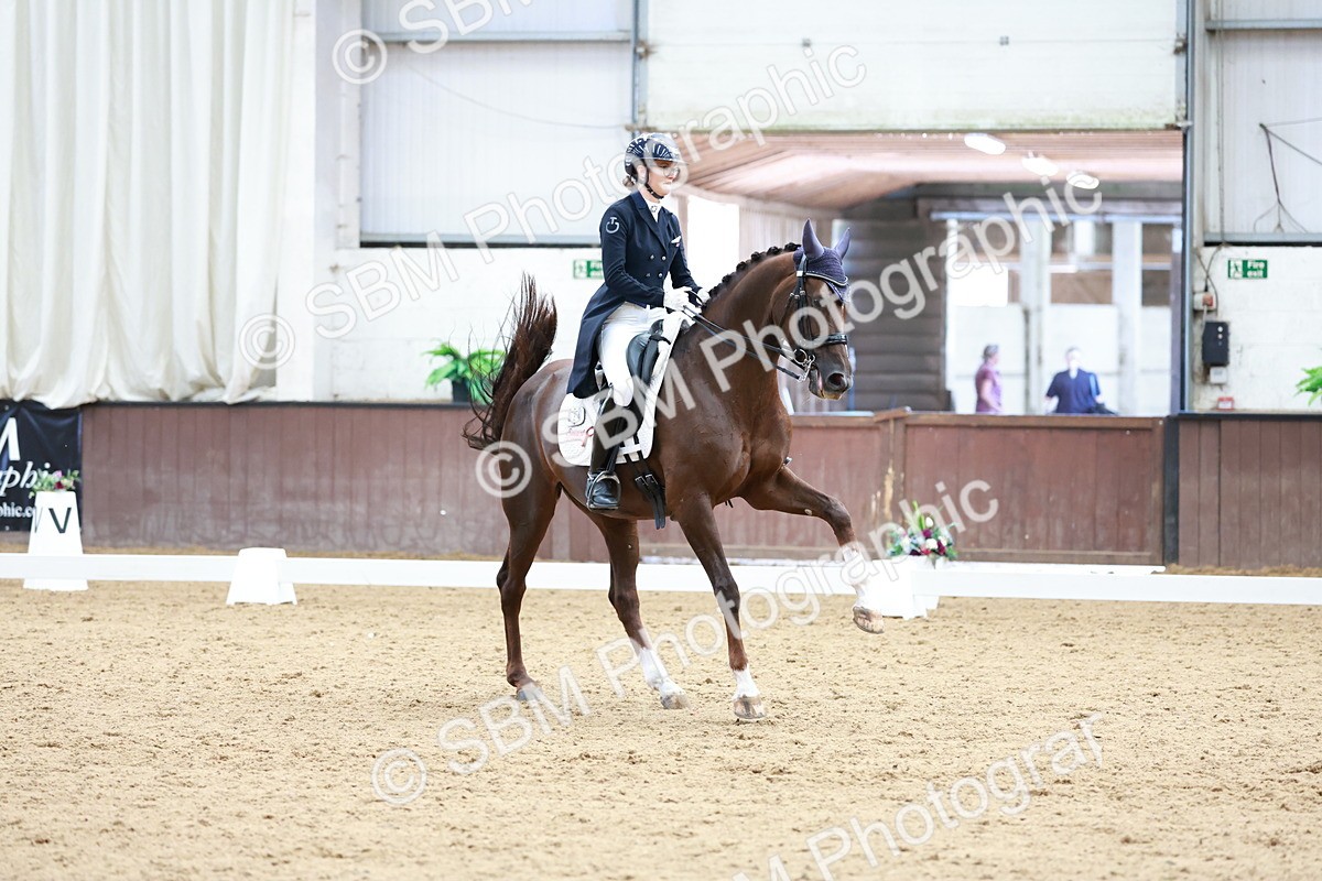 SBM_018107 - Class 15 - FEI Junior