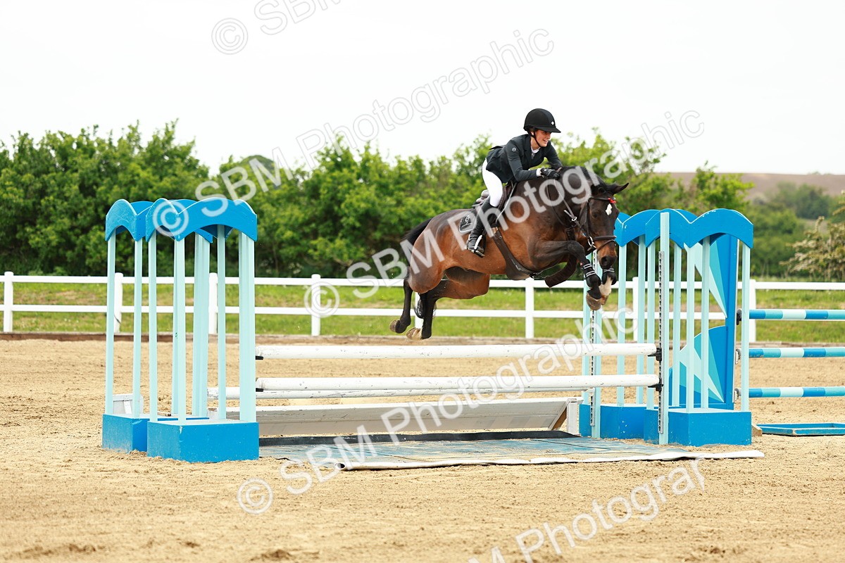 SBM_001125 - Class 4 - Senior Newcomers - 1.10m