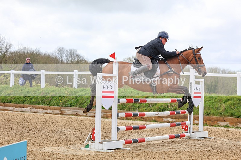 3E7A1610 - Class 7: Senior Newcomers/1.10m open