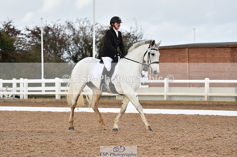 231104A-115128-01613 - Cls 5 Novice 37A