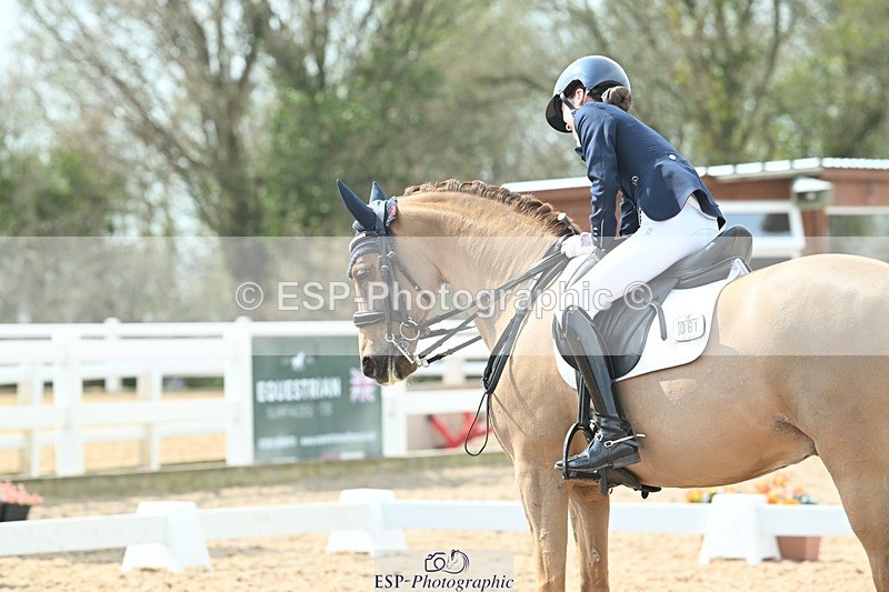 250403-124022-02402 - 061-Violet.Hawkins-DZL.Royal.Sunrise