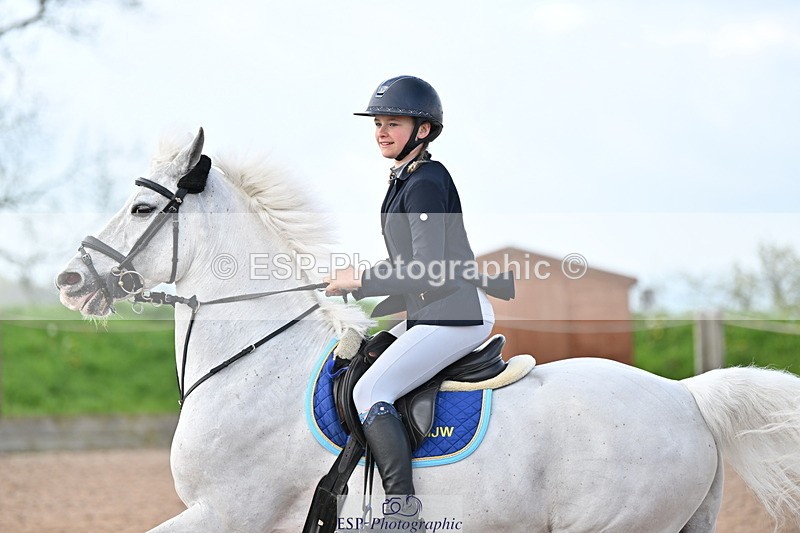 240506A-110754-08415 - Cls 3  Pony Discovery & 90cm Open