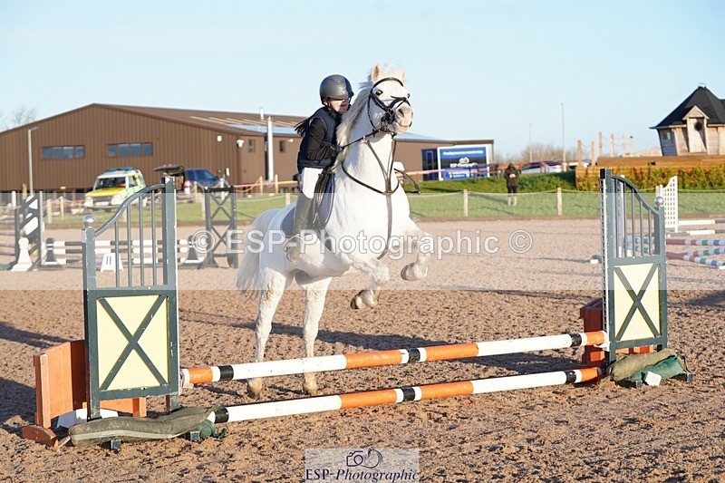 250125-095804-00879 - Clear Round 40cm and 50cm