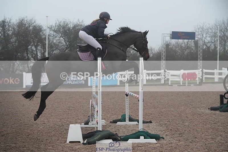 251207-095922-01563 - Cls 16 Blue Chip Winter Qualifier and 90cm