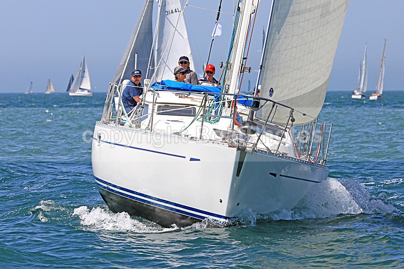 190629 SUNDANCER OF CHICHESTER GBR7442R1Y3A0222 - ROUND THE ISLAND RACE 2019