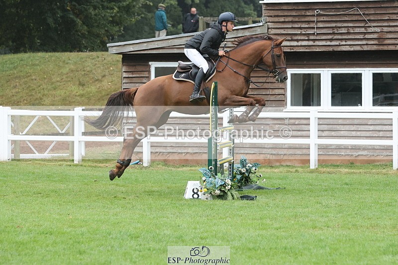 250830A-130301-06532 - Cls 16 Snr Newcomers and 1.10m Open