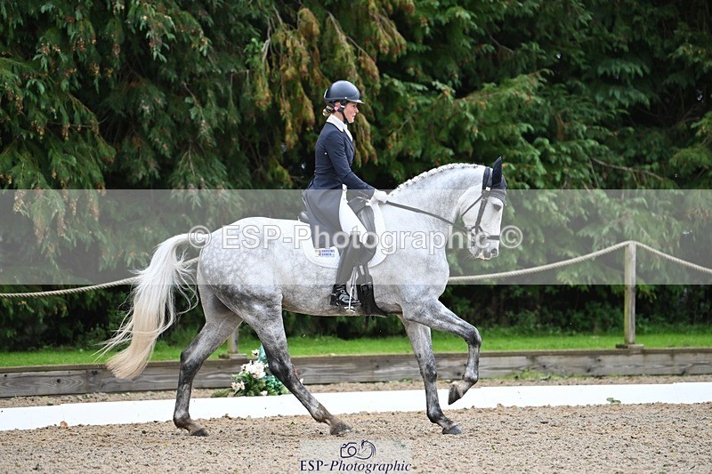 231019-130142-03268 - 120-VAN.KAUNITZ-Sara.Squires-DR