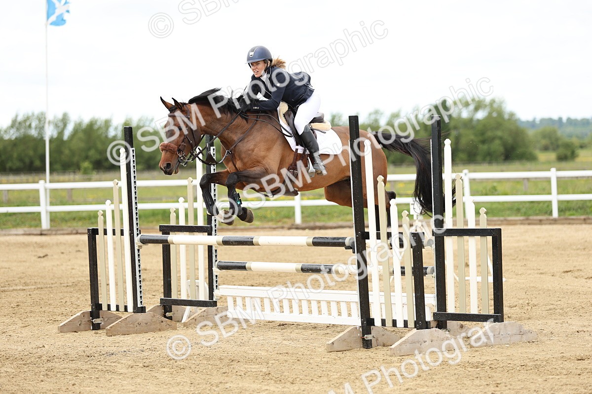 SBM_000689 - Class 3 - Senior Discovery - 1.00m