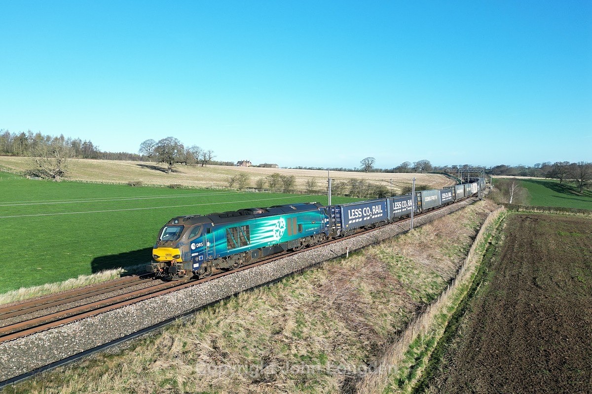 JL - 1.4.25 68004 4M27 Coatbridge - Daventry, Southwaite - Latest shots