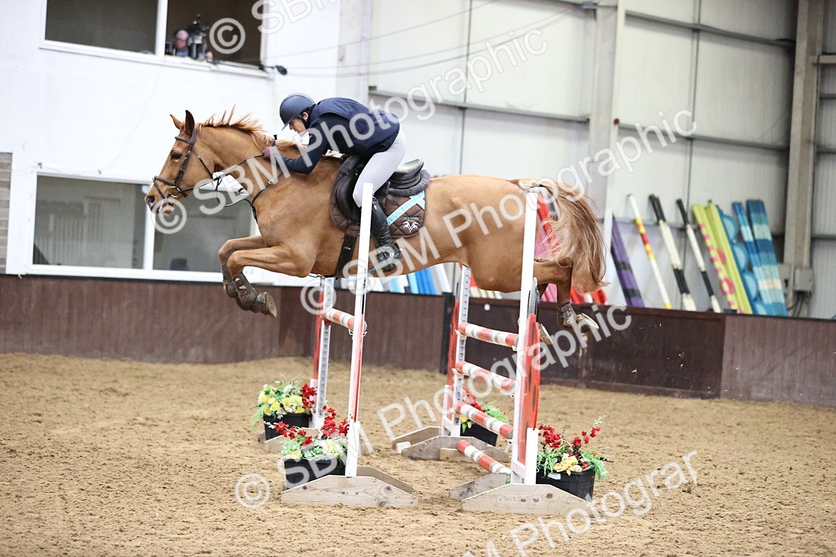 SBM_005419 - Class 17 - Senior Newcomers 1.10m