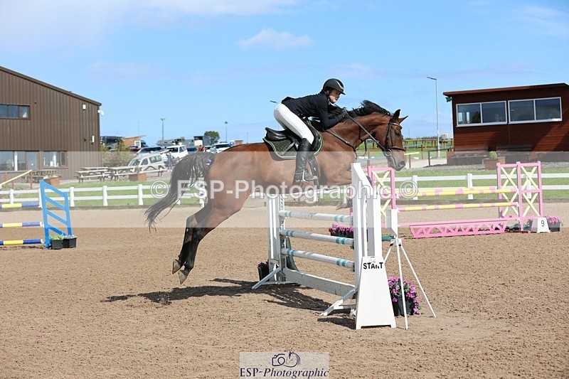 250913-142021-07339 - Cls 25 1.05m Amateur Quali