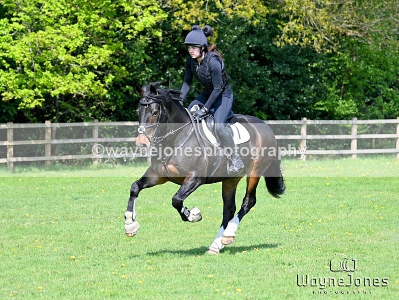 WJ7_6830 - The stables at Tweseldown 27-04-25