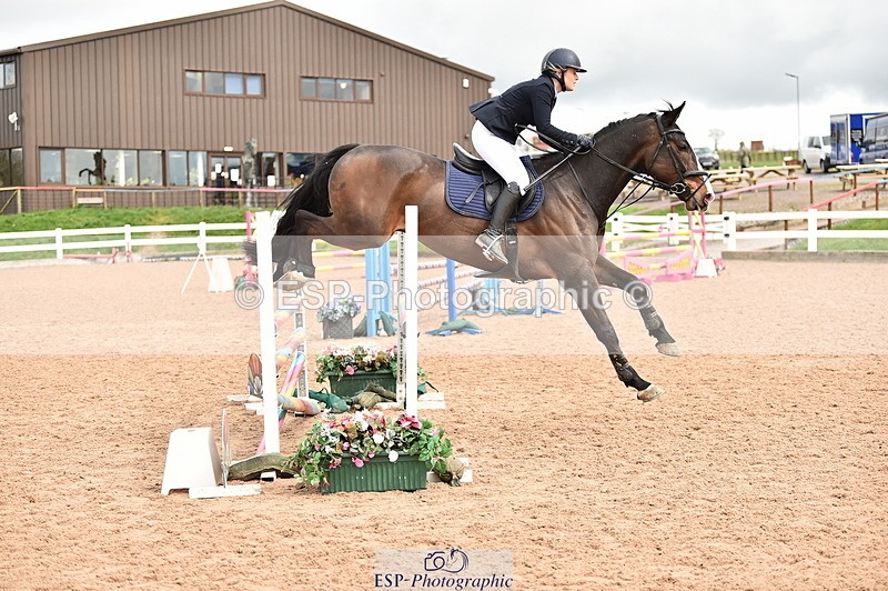 230401A-122058-02890 - Cls 21 95cm Amateur Quali