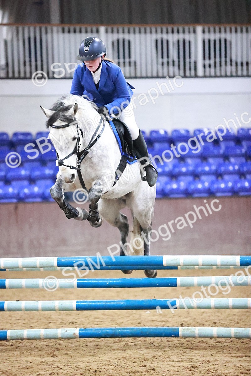 SBM_001743 - Class 9 - Pony Intro 75cm