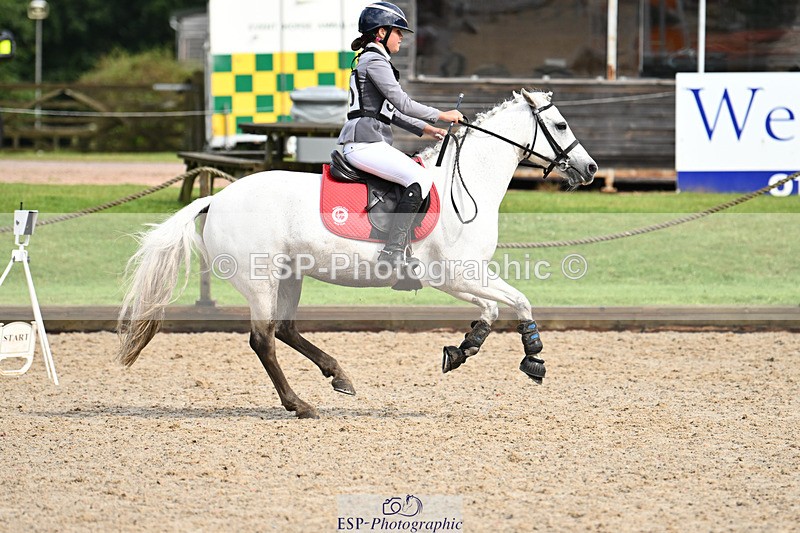 240824X-110309-25062 - 70cm Round 2 10.30 to 12.10