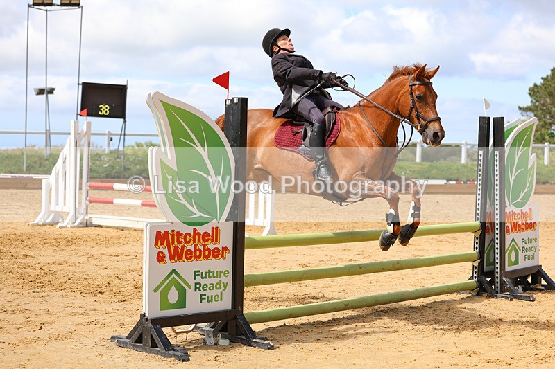 3E7A7476 - Class 9: 80cm Senior