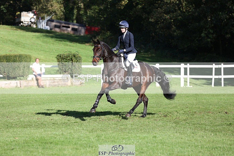 231022-111013-24996 - 645-COOLEY.CORPELLO-Francesca.Swallow-TrotUp+SJ