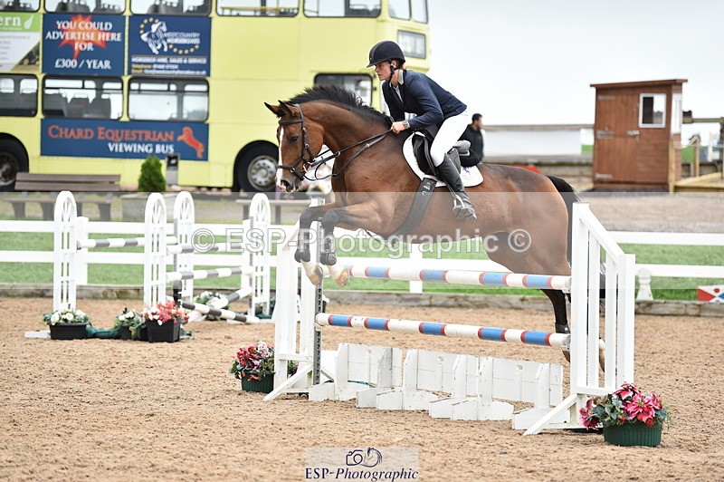 231013A-132002-01776 - Cls 3 1.05m Amateur Quali