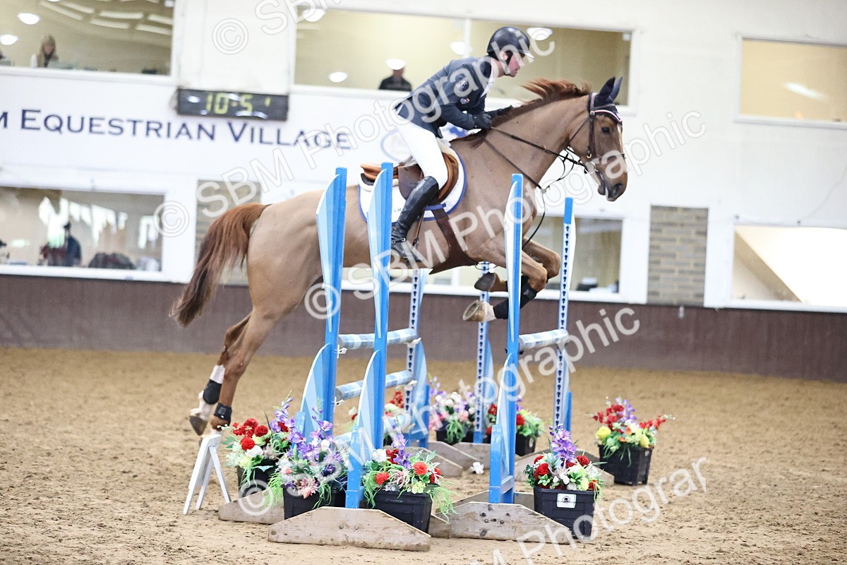 SBM_004989 - Class 16 - Senior Newcomers - 1.10m