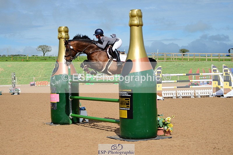 230505A-155114-05175 - Cls 23 National 1.40m Open