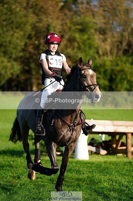 241026-094232-11203 - 319-Neve.Webber-MR.BUZZ