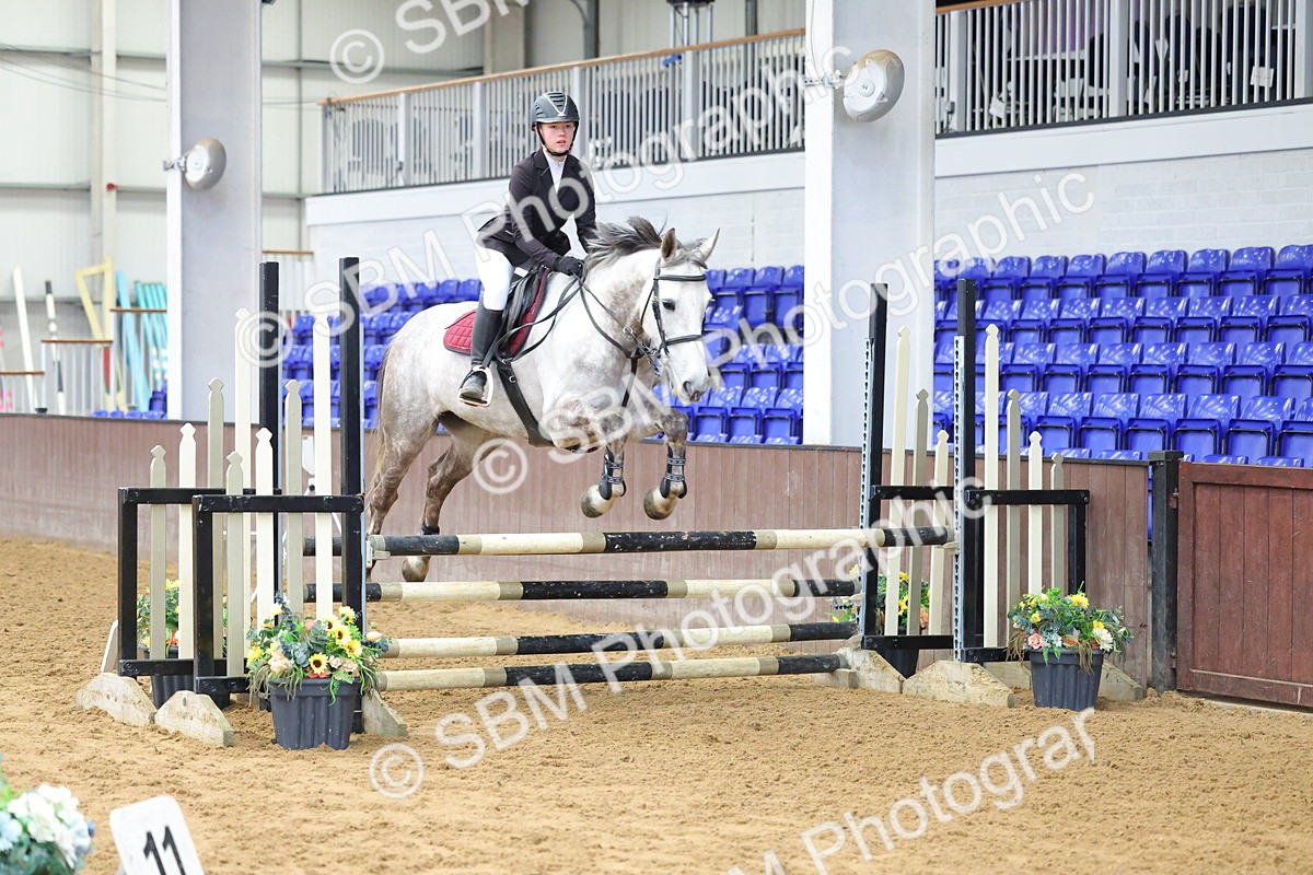 SBM_009723 - Class 20 - Senior British Novice/ 90cm Open - First Round (0.90m)