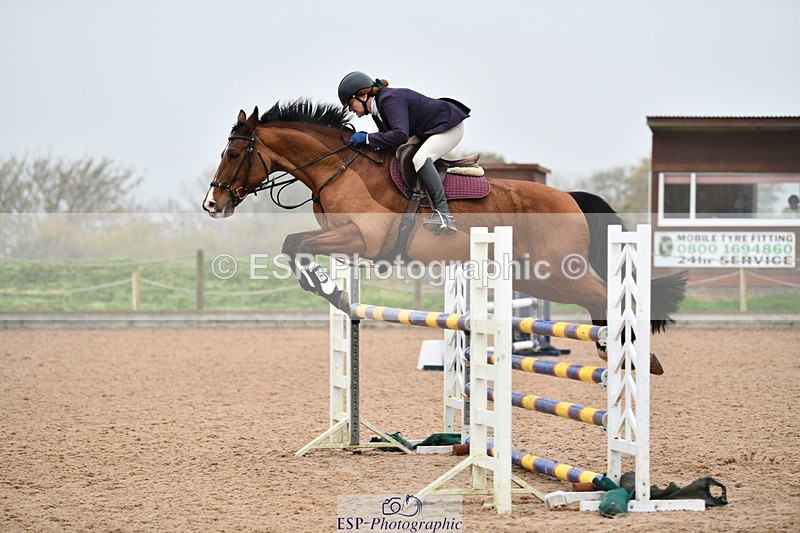 241102A-144324-05888 - SAT Cls 11 Snr 1.05m