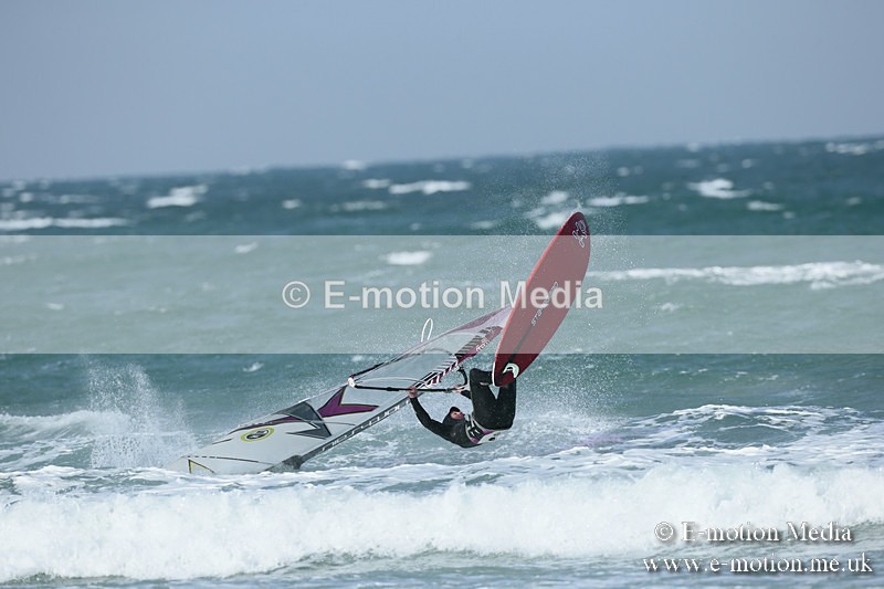 WS 020413-106 - Windsurfing