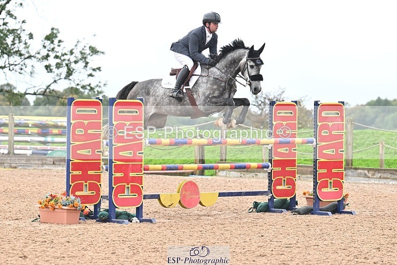 251003-133706-01166 - Cls 3 Foxhunter and 1.20m