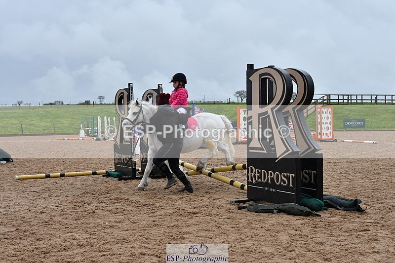 240402A-140234-00011 - 50cm Clear Round