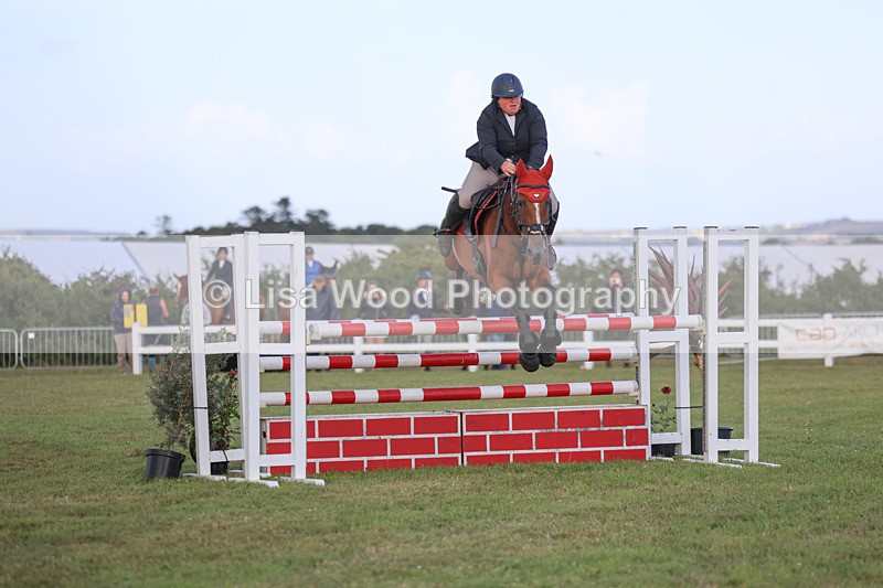 3E7A4898 - Class C1: Showjumping Senior Newcomers/1.10m open