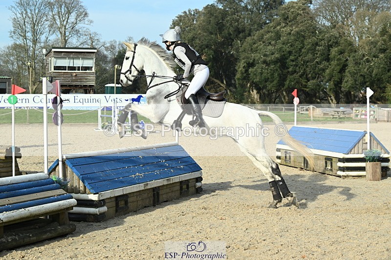 250309A-152622-01989 - Cls 03 90cm 15.05 to End