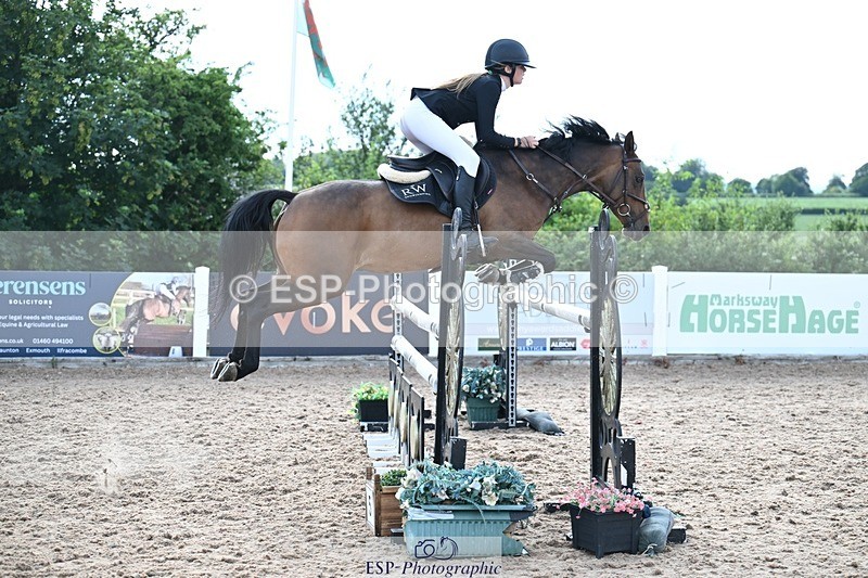 260627-174553-05836 - Cls 27 Foxhunter and 1.10m