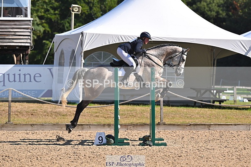 250802A-094136-00205 - A-006-Sarah.Morrison-QUALITY.STEP.ON