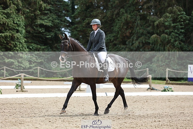 250718A-141115-01728 - 019-Bryony.Lovell-Williams-Broadtown.Man.In.The.Mirror