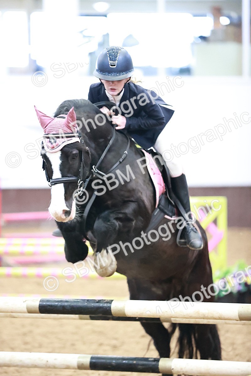 SBM_000619 - Class 2 - Pony Winter Champs 80cm