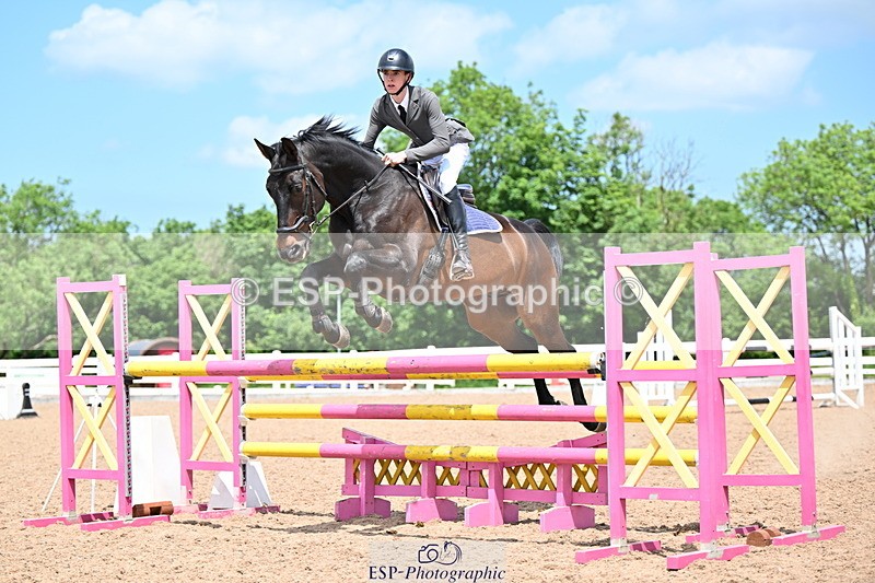 240605A-130535-00471 - Cls 3 Snr 1.05m Open