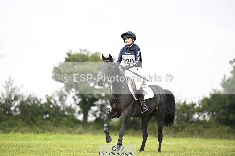 240831A-143945-04288 - 220-Xanthe.Baylis-TULLIBARDS.HERSELF