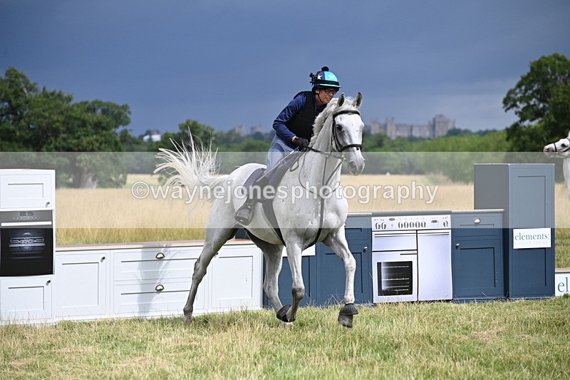 WJ6_2575 - Time at Jump 09:23 to 11:05