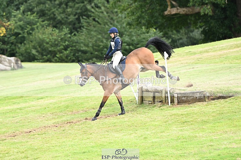 240825X-180734-38139 - 80cm XC 17.30 to End