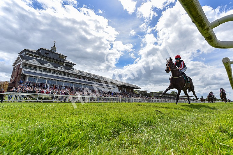 050626-Race 1-Eagle Bay-9766 - Race 1 13.40pm Hartshead Dos Champions Restricted Maiden Stakes (Div I)