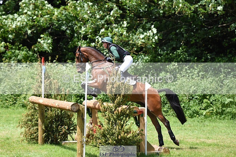 230528-123144-16365 - 434-KILCANDRA_CAPITOL-Susie_Berry-XC