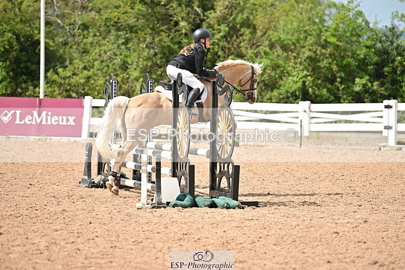 240504A-115138-00809 - Cls 14 & 15 Club & Schools 70cm