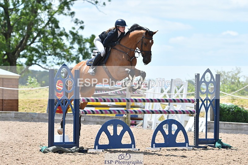 240609A-132347-05620 - Cls 18 Snr Newcomers and 1.10m Open