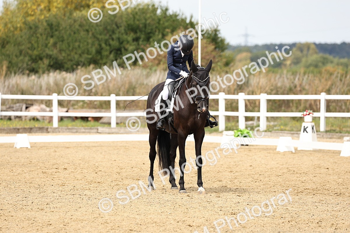 SBM_013152 - Class 3 - Novice 4 - 11.43-12.25